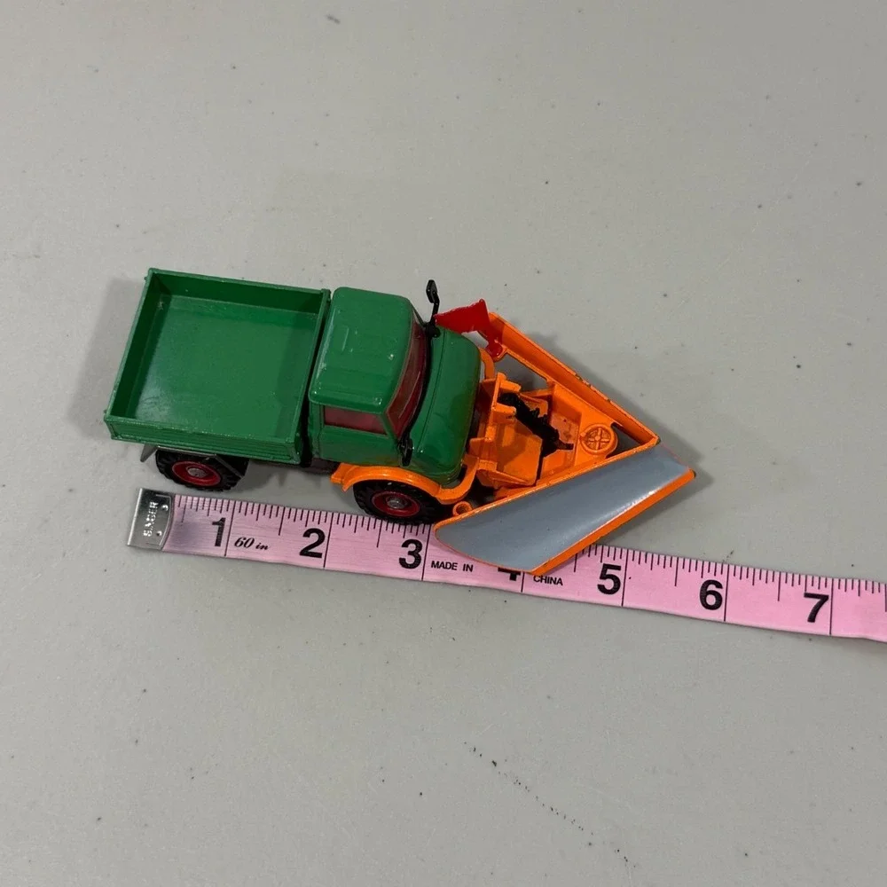 VTG Corgi Toys Unimog 406 Snow Plough Green Orange Diecast Truck Great Britain
